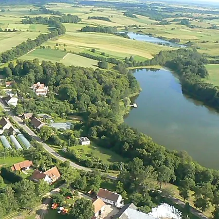 Dwor Nad Jeziorem W Bieniaszach